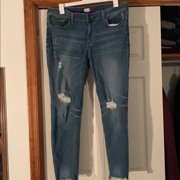 Sneak Peek Denim - JUNIOR PLUS RIPPED JEANS
